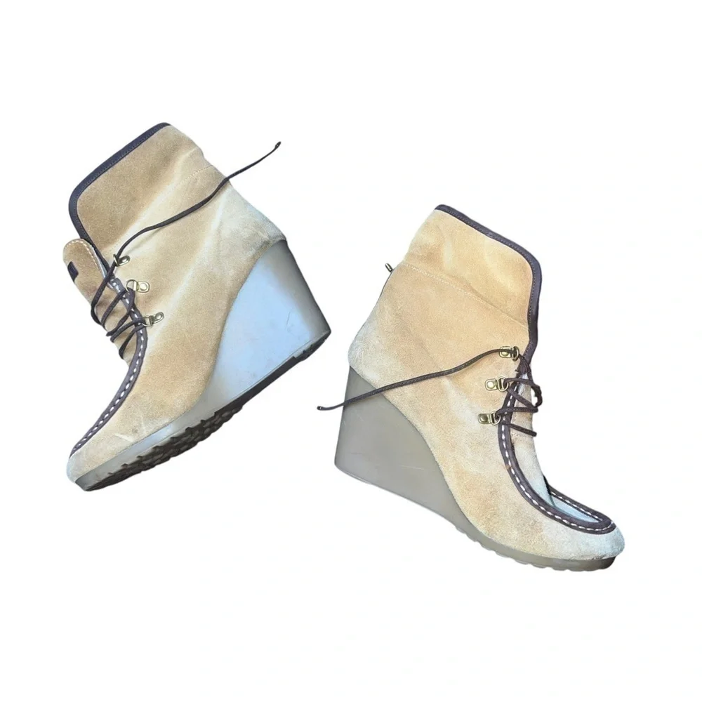 ▶️ Tommy Hilfiger ◀️ Zaria Tan Wedge Boots